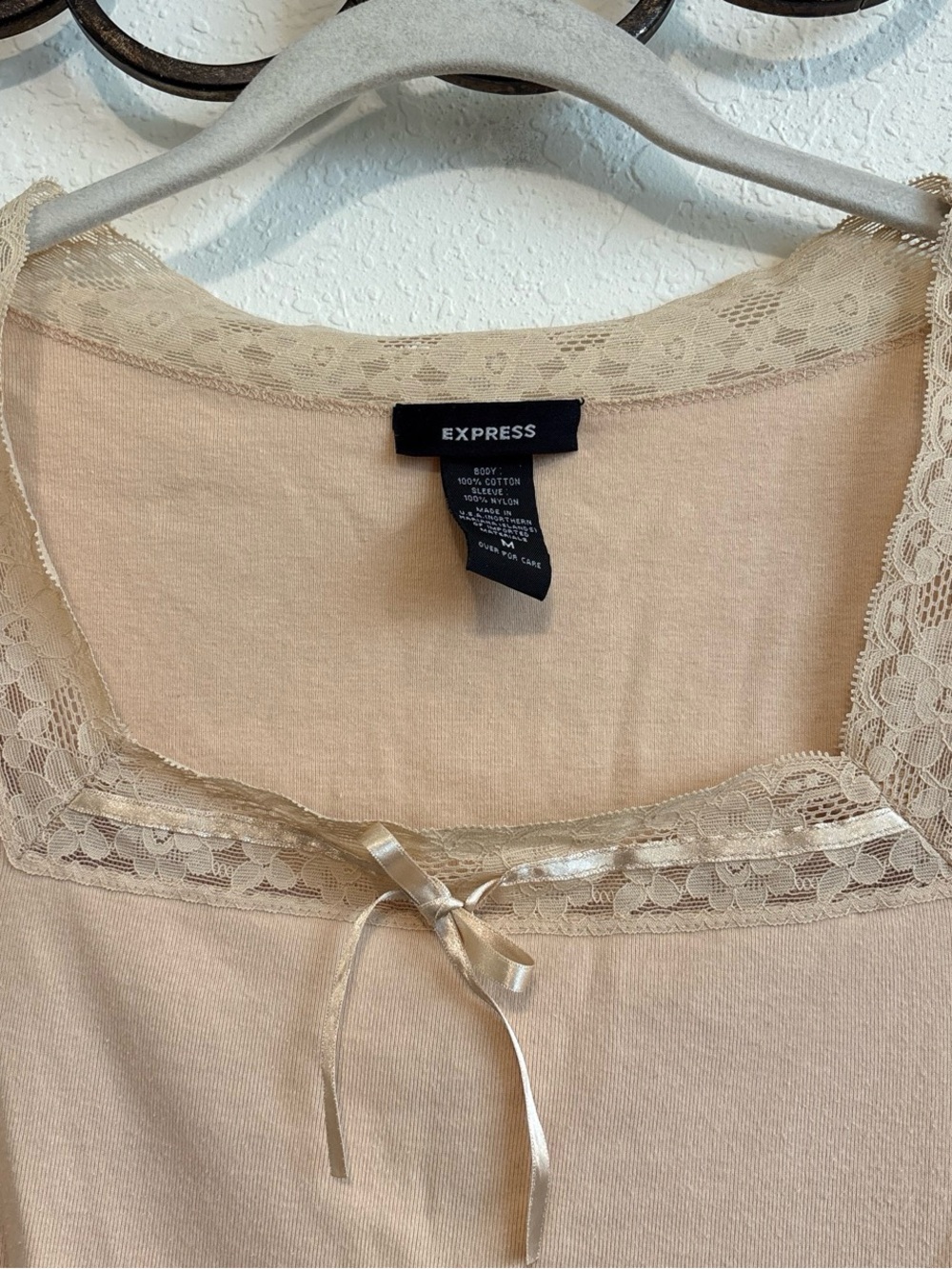 Vintage 90s/Y2K Cream Lace Sheer Flare-Sleeved Fairy Top💕 - Picture 3 of 5